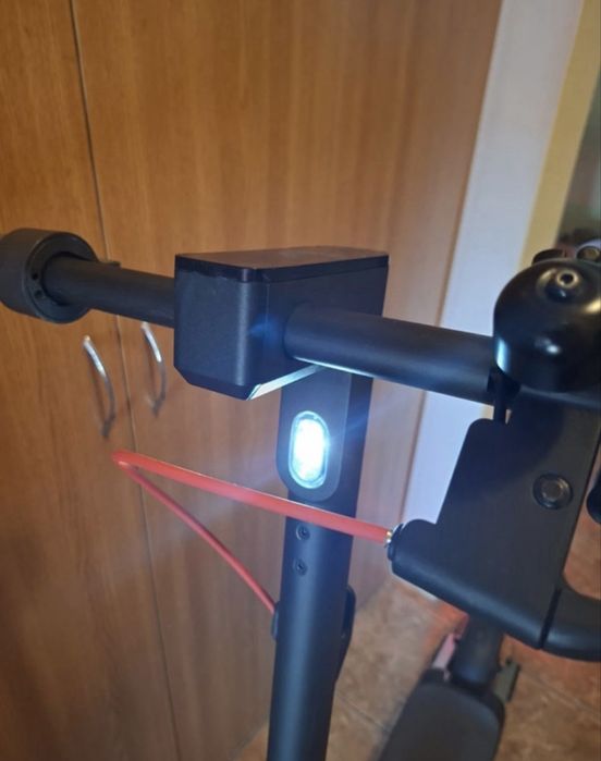 Trotineta electrica Xiaomi 5 pro