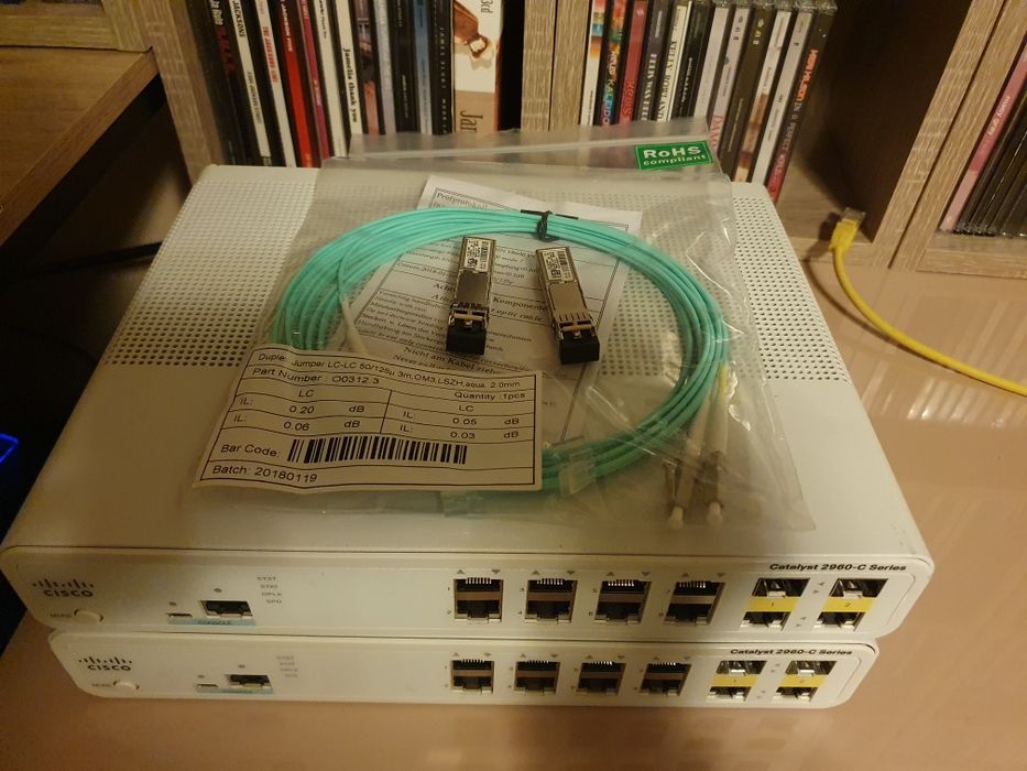 2x switch uri cisco 2960c