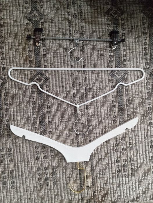 Вешалки в отличном состоянии