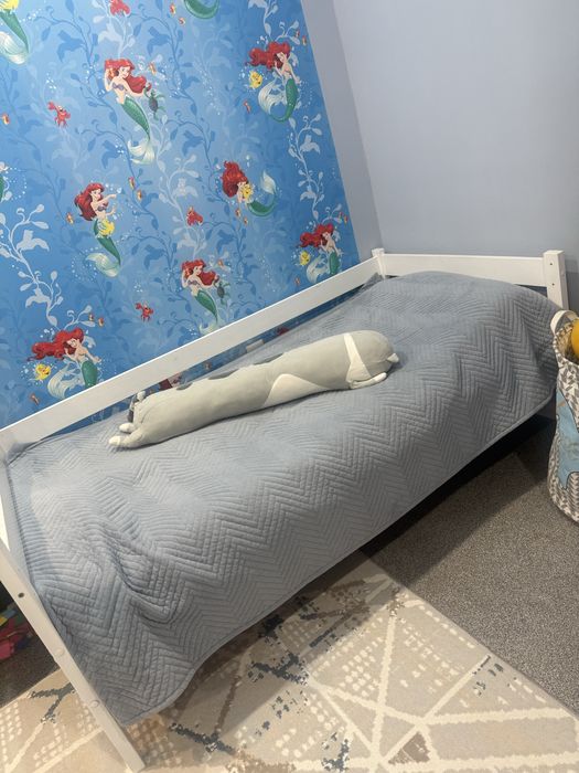 Продам детскую кровать для девочки