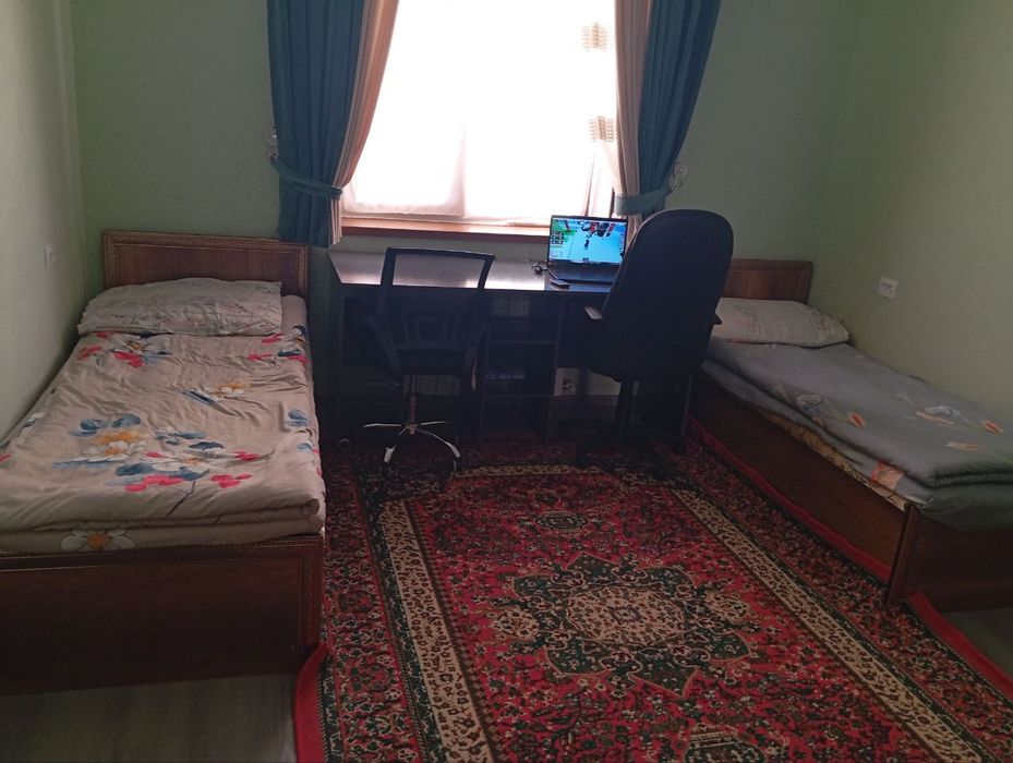 6 сотихли ховли сотилади