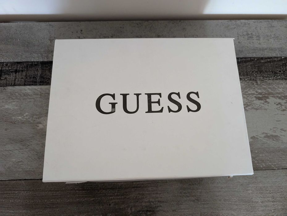 Кожени мокасини Guess 38 номер, дамски обувки