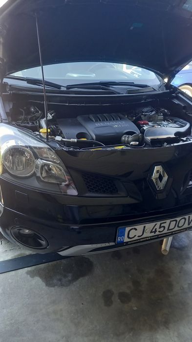Vând Renaul Koleos 2.0 TDI