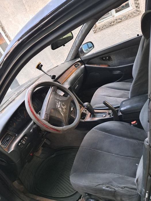 Продам автомобиль Митсубиси Сигма