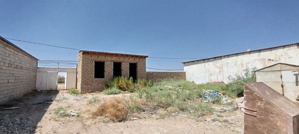 Шошилинч УЙ сотилади