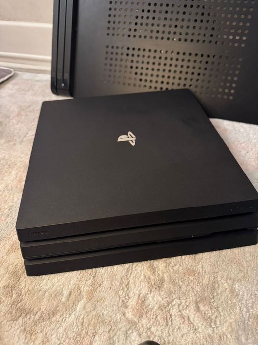 Ps 4 pro идеальное состояние