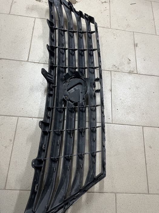 Решетка на  Лексус570