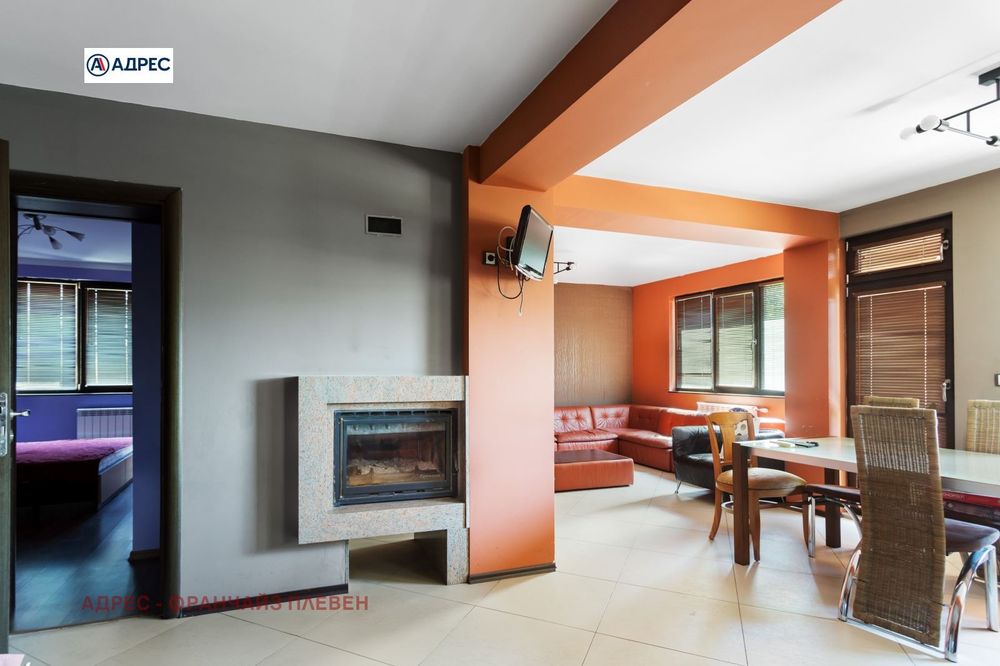 Къща в Плевен, област-с.Гривица площ 450 цена 439000