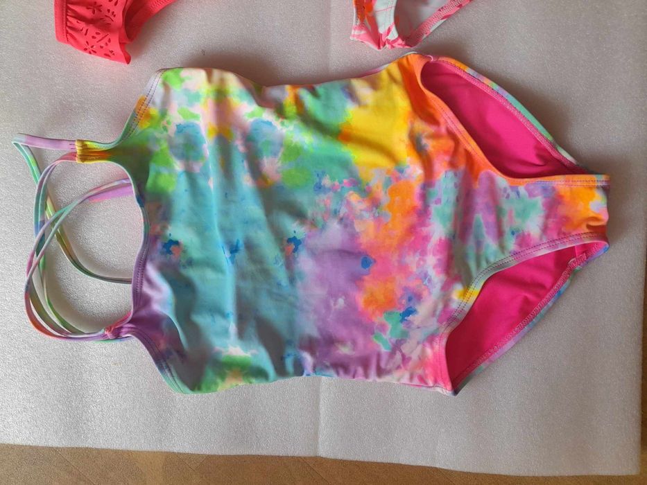 Бански за момиче 6-7г.