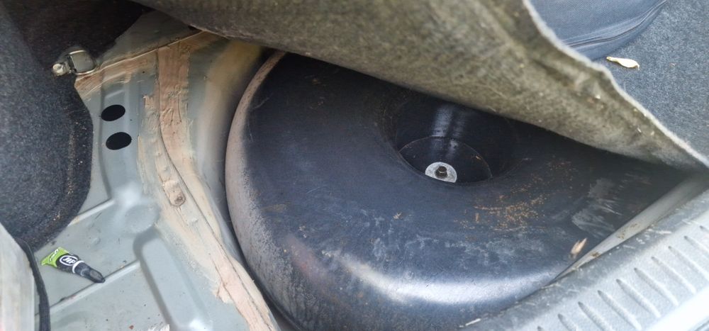 Nissan Primera P12 1.8i 115hp.
