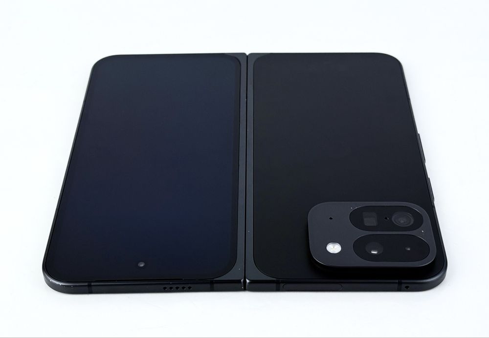 Google Pixel 9 Pro Fold 256GB 12RAM Obsidian Отличен!