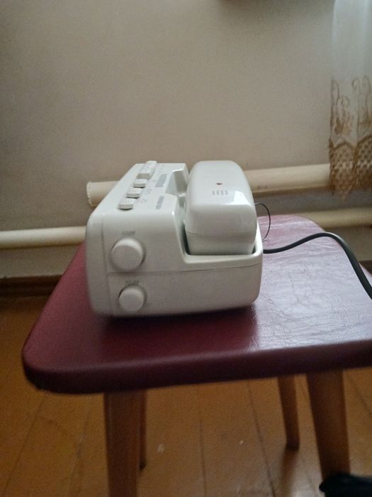 4 в 1 Радио,касета,телефон,часы