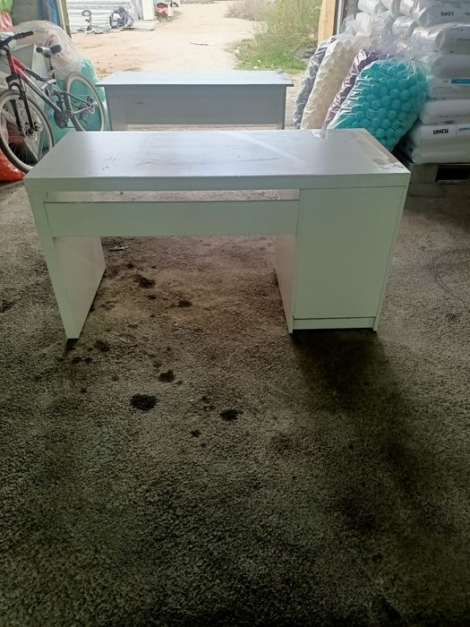 Стол для компьютера