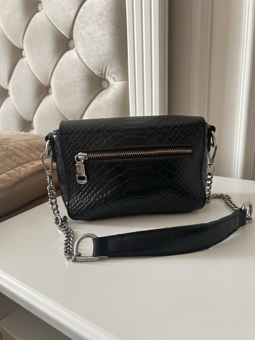 Сумочка небольшого размера