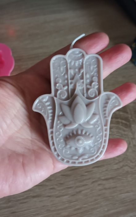 Lumanari hand made mana lui Fatima Hamsa