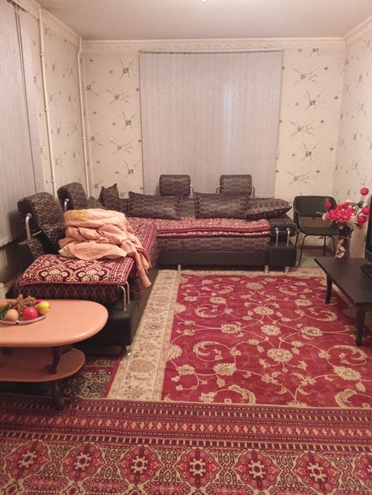 1 xonali kvartira arendaga beriladi quyliq bozor