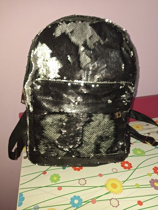 Чисто нова раница