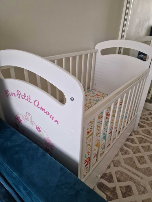 Детская кровать с матрасом