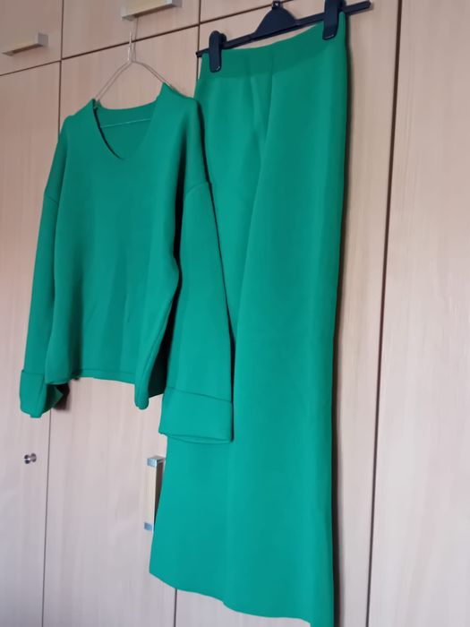 Set 2 piese: pantalon si bluza