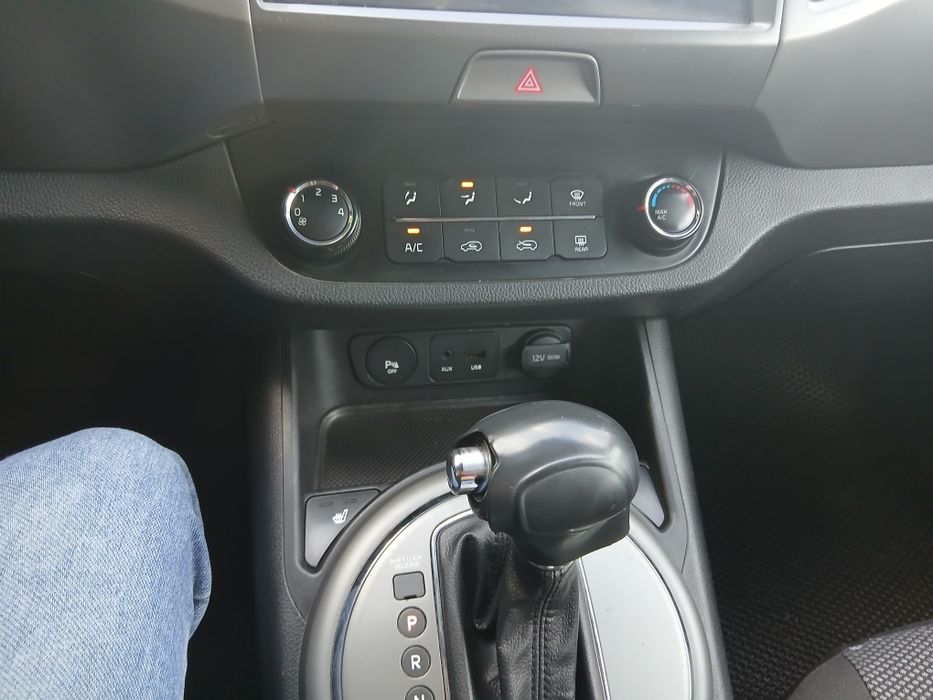 Продам kia sportage 2014г.в