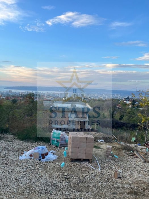 Продажба Къща гр. Варна - Изгрев 190m²