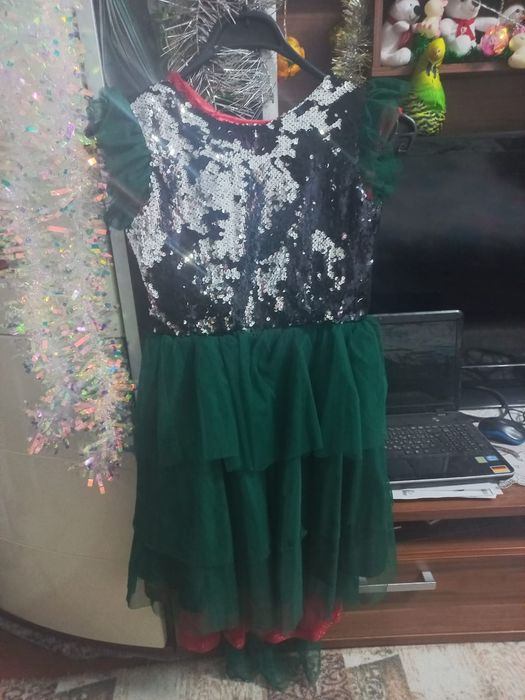 Продам детское платье