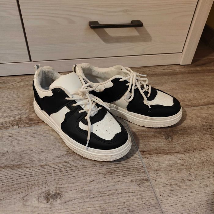 Обувки за момиче 36 номер