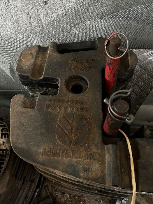 Cupla Tractor New Holland/Case/John Deere Greutati frontale