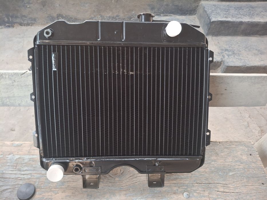 Медный радиатор продается