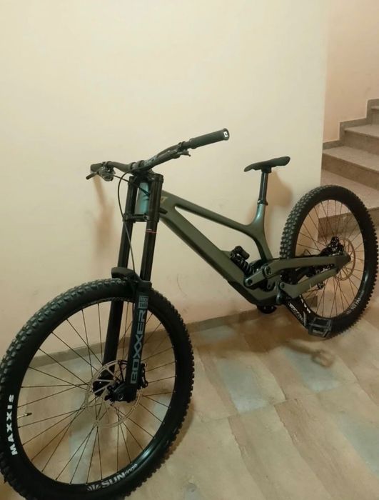 Yt tues 2 2024 Отлично състояние