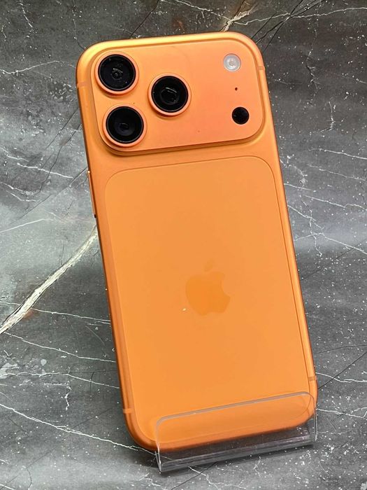 Apple iPhone 17 Pro 256GB (Балпык би)ЛОТ 123\9758