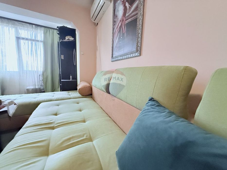 Продава се Тристаен апартамент в Варна, Център - 98 кв.м за 1694 €/кв.м - Снимка #11