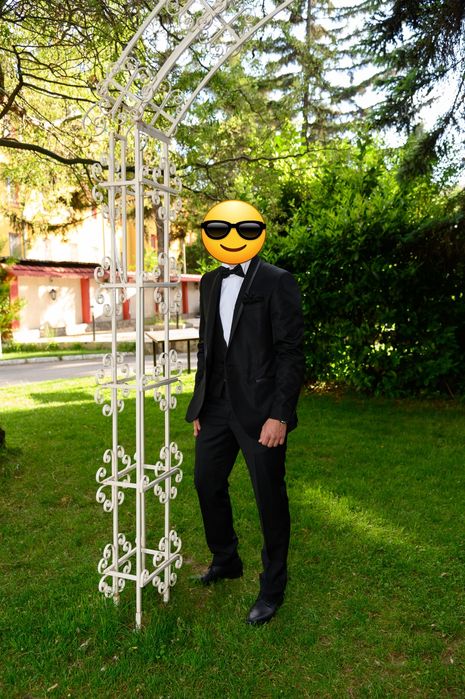 Церемониален/абитуриентски мъжки костюм