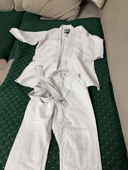 Продам кимоно для дзюдо