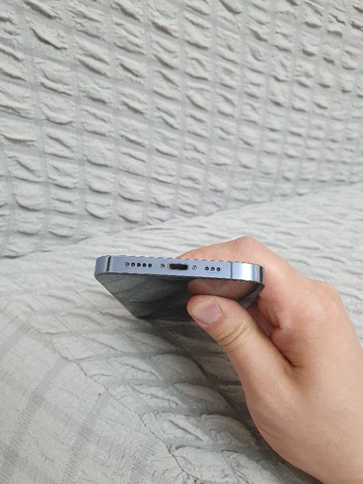 Srochna Prodam sotiladi Apple Iphone 13 Pro 2 ta Bor Tanlab olasizlar