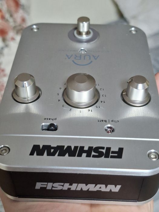 Pedala chitară acustica fishman aura jumbo
