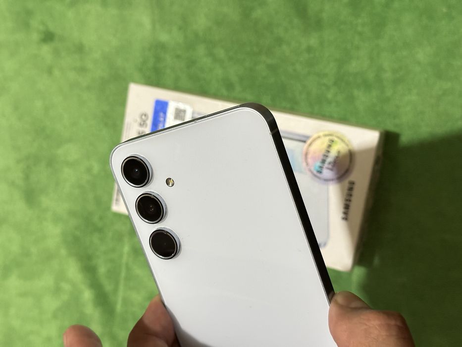 Samsung a55 8/128 idial