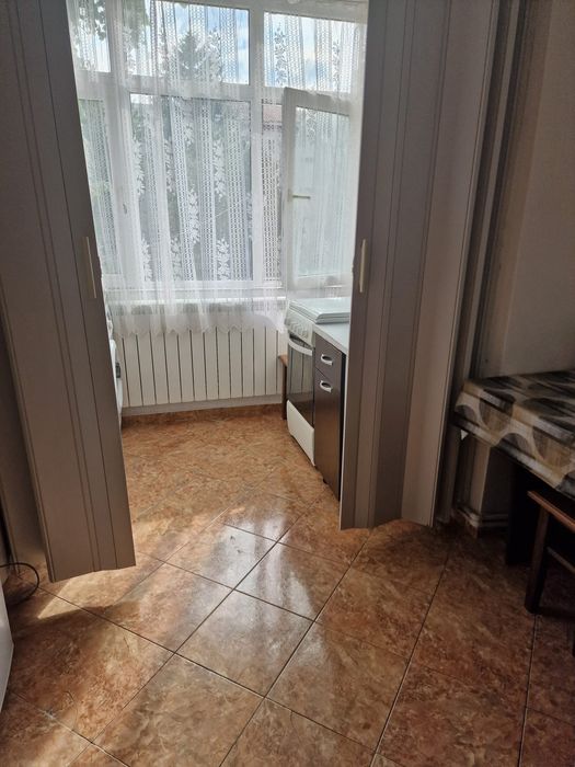 Proprietar închiriez garsoniera