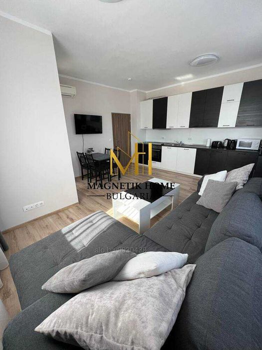 Премиум двустаен апартамент в Лазурен Бряг до морската градина