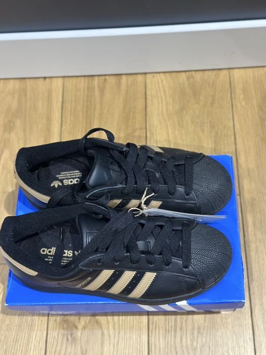Adidas сникърси  superstar в черно