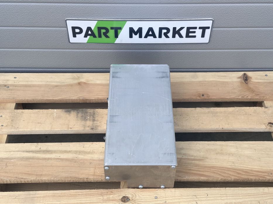 Метална кутия за батерия AUDI A6 A7 4K0915171E