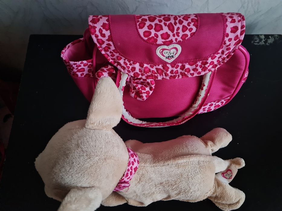 Интерактивно куче chi chi love и болонка