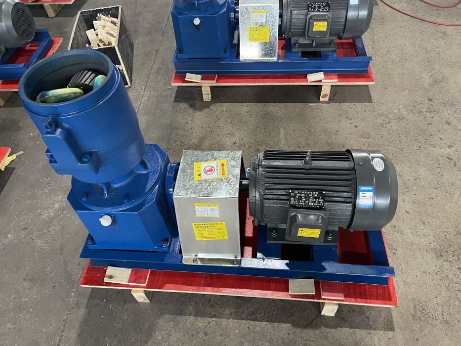 Гранулятор 7,5 Кв  , Дробилка , Матрица , Ролик , Гантел