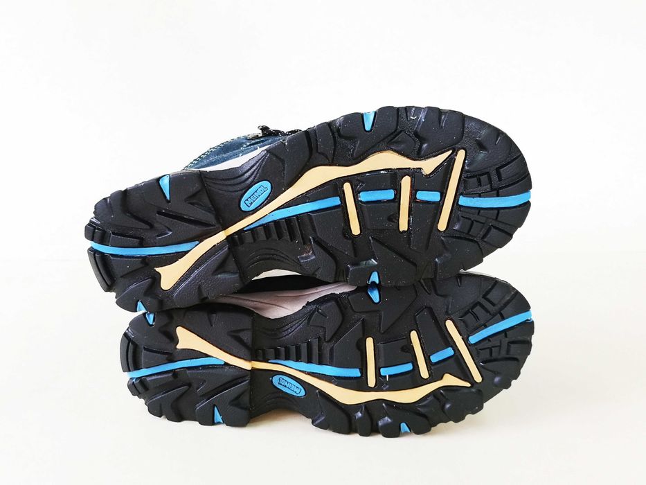 Bocanci ghete munte copii 34 35  MEINDL - Piele GORETEX   Ca NOU