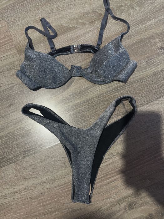 Сребрист бански