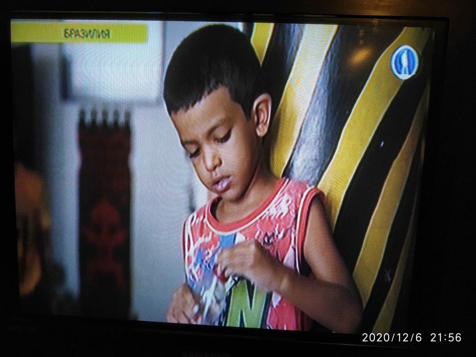 Samsung 74 см 100Gz
