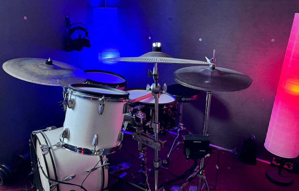 Комплект барабани, електронни, акустични, хибридни, DIY