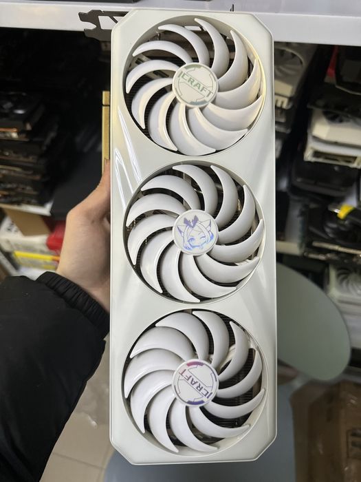 RTX 4070 SUPER Maxsun iCraft