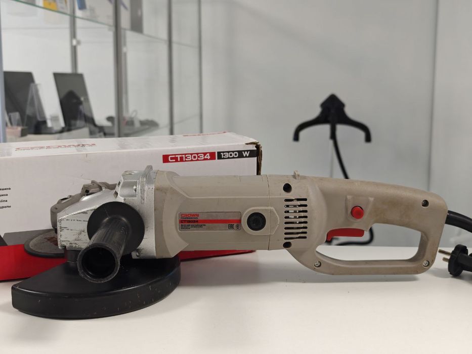Болгарка Crown CT13034