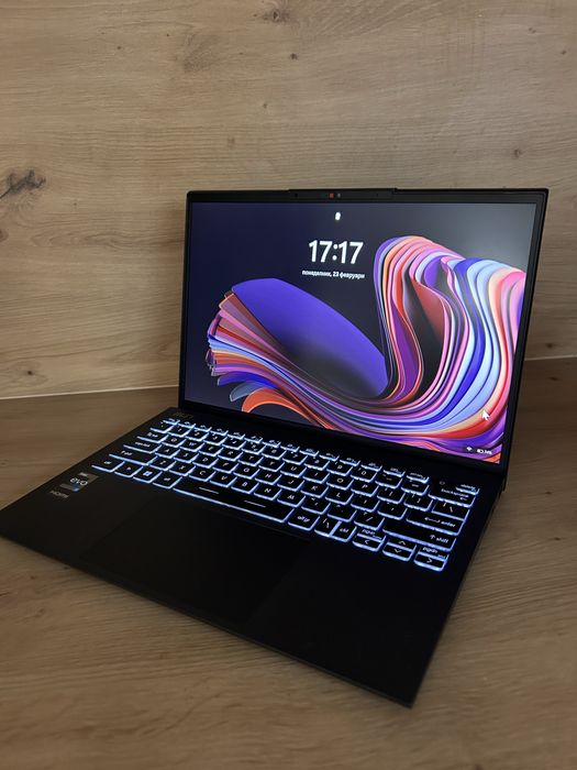 Лаптоп MSI Prestige 13 Evo A13M